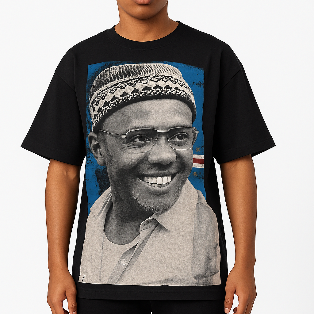 Oversized T-Shirt – Amílcar Cabral Artistic Print (Unisex)